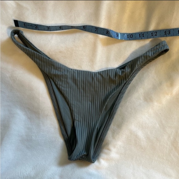 Vitamin A Sea Green Ecorib California High Leg size 8/M - Picture 8 of 9